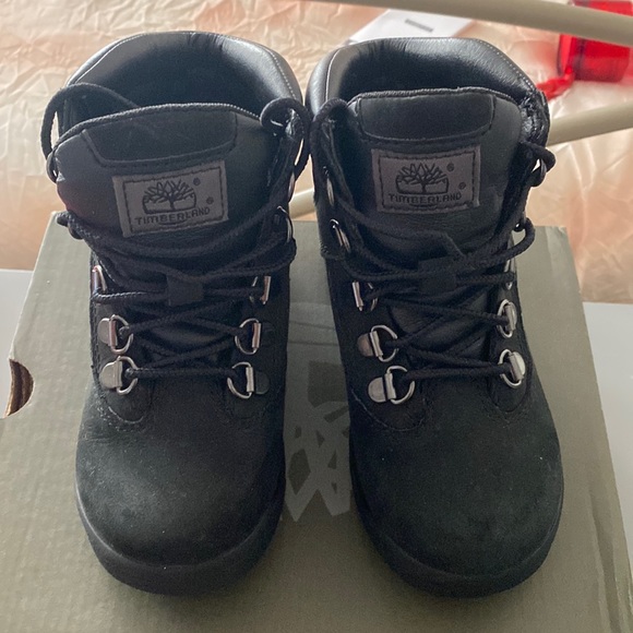 KIDS TIMBERLAND FIELD BOOT - Picture 1 of 6